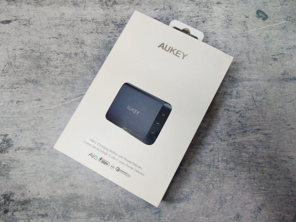 具備多種快充協議、最高74.5瓦輸出、iPhone 快充實測 - Aukey PD3.0+QC3.0 3孔快速充電器(PA-Y13) - Aukey, Aukey PD3.0+QC3.0 3孔快速充電器(PA-Y13), Aukey PD充電器, Aukey QC充電器, iPhone快充, iPhone快充測試, PD充電器推薦, PD充電實測, powerdelivery, quick charge, 充電器推薦, 多孔充電器推薦 - 科技生活 - teXch