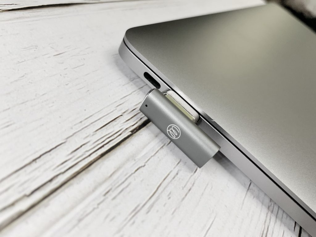 OneMore iEasy USB-C 磁吸轉接頭 - 熟悉的 MagSafe 正式回歸 - ieasy, macbook 磁吸, macbook 磁吸線, magsafe, magsafe 2, magsafe 2 60w, magsafe 2 to usb-c, magsafe 60w, magsafe for macbook pro, magsafe type c, magsafe usb-c, magsafe2, magsafe2 45w, magsafe2 60w原廠, magsafe2 轉接頭, magsafe2轉type c, magsafe2轉接頭, OneMore, onemore ieasy, onemore ieasy 磁吸, onemore ieasy 磁吸線, type c 磁吸, type c 磁吸 macbook, 磁吸, 磁吸 type c, 磁吸 充電線, 磁吸 充電線 推薦, 磁吸 充電線 評價, 磁吸 線, 磁吸充電線, 磁吸線 ptt - 科技生活 - teXch