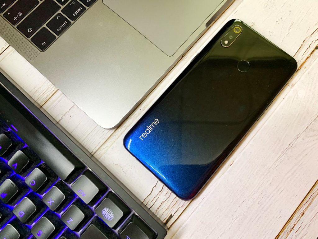 Realme 3 開箱與使用心得 - 五千有找的平價手機、超強續航與驚人超級夜景實測 - realm defense, realme, realme 1, realme 2, realme 2 pro, realme 3, realme 3 pro, realme 3 pro ptt, realme 3 pro 評價, realme 3 pro 跑分, realme 3 pro 開箱, realme 3 ptt, realme 3 快充, realme 3 評價, realme 3 跑分, realme 3 開箱, realme 3評價, realme 3開箱, realme mobile01, realme oppo, realme phone, realme phones, realme ptt, realme u1, realme x ptt, realme 入門, realme 外型, realme 夜拍, realme 好用嗎, realme 平價, realme 手機, realme 拍照, realme 推薦, realme 續航, realme 評價, realme 超級夜景, realme 開箱, realme 電量, realme3, realme入門, realme外型, realme夜拍, realme好用嗎, realme平價, realme手機, realme拍照, realme推薦, realme續航, realme評價, realme超級夜景, realme開箱, realme電量, redmi, redmi 6a, 平價手機 2019, 潮流，由我驅動 - 科技生活 - teXch