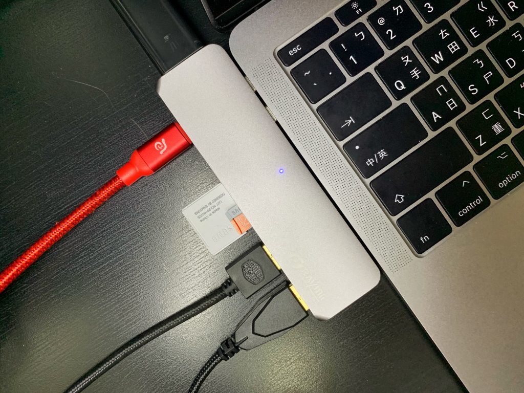 MacBook TYPE-C Hub介紹 - RAYMII DOCK MII PRO DUO 七合一雙接口鋁合金100W充電集線器 - Hub, hub docker, hub ptt, hub sci, hub 推薦, hub 集線器, macbook hub pt, macbook hub ptt, macbook hub 推薦, macbook ptt, macbook 推薦, raymii, raymii hub, raymii hub ptt, raymii hub 好用嗎, raymii hub 評價, raymii ptt, raymii type c, raymii商城, raymii評價, thunderbolt, thunderbolt 1, thunderbolt 2, thunderbolt 3, thunderbolt1, thunderbolt2, thunderbolt3, type c cable, type c to hdmi, type c to lightning, type c to lightning mfi, type-c, type-c 2.0, type-c 3.0, type-c adapter, type-c adaptor, type-c connector, type-c dock, type-c hdmi, TYPE-C Hub, TYPE-C Hub ptt, TYPE-C Hub 充電, TYPE-C Hub 影音, type-c iphone, type-c lightning, type-c macbook, type-c micro usb, type-c otg, type-c otg轉接頭, type-c pd, type-c to micro usb, type-c to type-c, type-c to usb, type-c usb, type-c usb hub, type-c 轉接頭, type-c 隨身碟, type-c是什麼, usb type c - 科技生活 - teXch