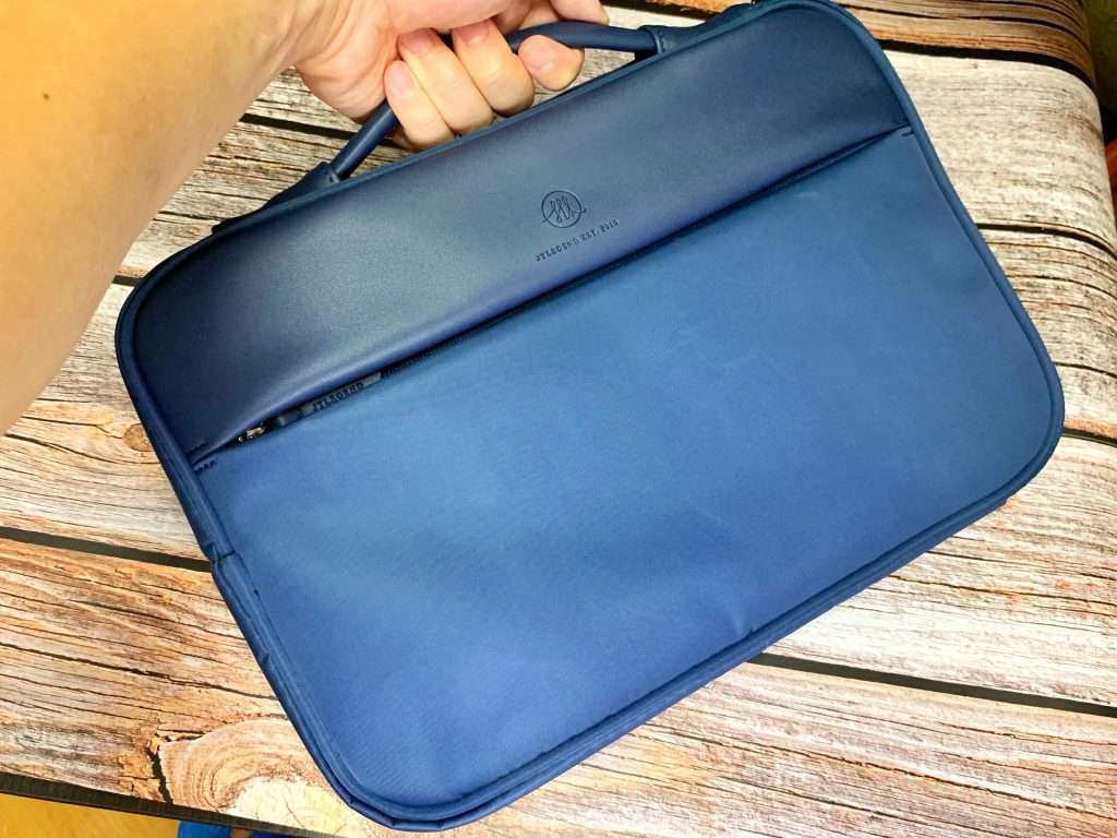 MacBook 筆電包開箱 - JTLEGNED Honoré 旅行筆電內袋 - apple macbook配件, Honore, JTLegend, JTLEGEND Macbook, jtlegend ptt, JTLEGEND 好用嗎, jtlegend 評價, JTLEGNED Honoré, macbook, Macbook pro, Macbook 周邊, Macbook 筆電包, Macbook 配件, Macbook周邊, Macbook周邊 ptt, Macbook周邊商品, Macbook筆電包, Macbook配件, Macbook配件 ptt, Macbook配件推薦, 筆電包, 筆電包 13吋, 筆電包 15.6, 筆電包 15吋, 筆電包 17吋, 筆電包 ptt, 筆電包 品牌, 筆電包 哪裡買, 筆電包 推薦, 筆電包哪裡買, 筆電包推薦, 筆電包膜, 防水筆電包 - 科技生活 - teXch