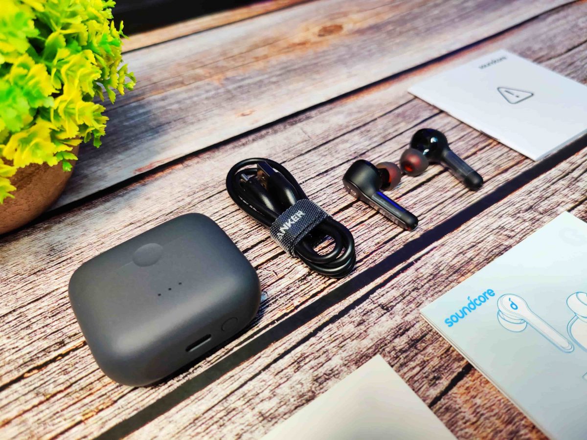 [ 藍牙耳機推薦 ] Anker Soundcore Liberty Air 2 - 優異的通話音質、AirPods Pro 之外最佳選擇 - 2018 真無線藍牙耳機, 2019 真無線藍牙耳機, 2019 真無線藍牙耳機推薦, 2019真無線藍牙耳機, 2019真無線藍牙耳機 推薦, 2019真無線藍牙耳機推薦, airpods, AirPods pro, Anker, anker soundcore liberty air 2, Anker Soundcore Liberty Air 2 ppt, anker soundcore liberty air 2 ptt, Anker Soundcore Liberty Air 2 推薦, Anker Soundcore Liberty Air 2 藍牙, anker soundcore liberty air 2 評價, anker soundcore liberty air 2 音質, Anker Soundcore Liberty Air 2推薦, Anker Soundcore Liberty Air 2藍牙, anker soundcore liberty air 2評價, Anker Soundcore Liberty Air 2音質, anker 耳機, anker 耳機 評價, anker耳機, anker耳機 ptt, anker耳機 評價, anker耳機ptt, anker耳機評價, 真無線藍牙耳機, 真無線藍牙耳機 5.0, 真無線藍牙耳機 ptt, 真無線藍牙耳機 推薦, 真無線藍牙耳機推薦, 藍牙耳機 - 科技生活 - teXch