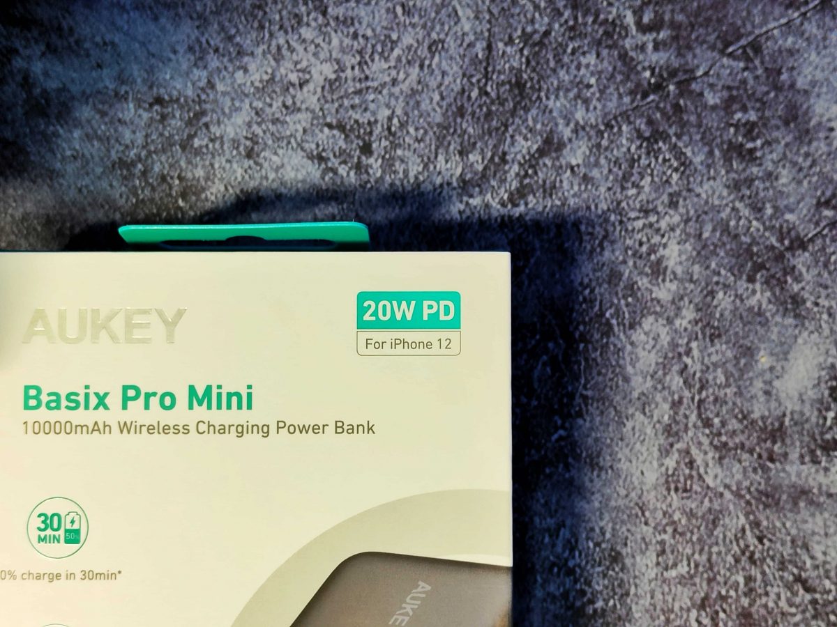 AUKEY Basix Pro Mini PD快充行動電源 - 體積小重量輕、充電規格強大 - Aukey, AUKEY Basix Pro Mini, AUKEY Basix Pro Mini 推薦, AUKEY Basix Pro Mini 評價, AUKEY Basix Pro Mini 購買, AUKEY Basix Pro Mini 開箱, AUKEY Basix Pro Mini推薦, AUKEY Basix Pro Mini評價, AUKEY Basix Pro Mini購買, AUKEY Basix Pro Mini開箱, AUKEY iphone, AUKEY iPhone 12, AUKEY iPhone 配件, AUKEY iPhone配件, AUKEY powerbank, AUKEY 充電器, AUKEY 耳機, AUKEY 行動電源, AUKEY 行動電源 充電, AUKEY 行動電源 推薦, AUKEY 行動電源 評價, AUKEY 行動電源充電, AUKEY 行動電源推薦, AUKEY 行動電源評價, AUKEY 評價, aukey充電器, AUKEY耳機, AUKEY行動電源, AUKEY行動電源 充電, AUKEY行動電源 推薦, AUKEY行動電源 評價, AUKEY行動電源充電, AUKEY行動電源推薦, AUKEY行動電源評價, AUKEY評價 - 科技生活 - teXch