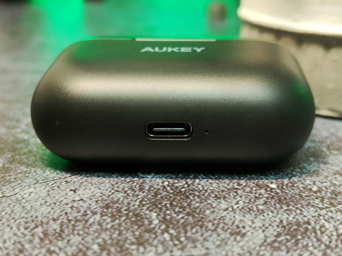 AUKEY Move Mini 真無線藍牙耳機 - 一千元有找的價格，入門耳機新選擇 - 2021 真無線藍牙耳機, 2021 真無線藍牙耳機 推薦, 2021 真無線藍牙耳機推薦, 2021真無線藍牙耳機 推薦, 2021真無線藍牙耳機推薦, AUKEY Move Mini, AUKEY Move Mini 好用嗎, AUKEY Move Mini 推薦, AUKEY Move Mini 評價, AUKEY Move Mini 購買, AUKEY Move Mini 開箱, AUKEY Move Mini好用嗎, AUKEY Move Mini推薦, AUKEY Move Mini評價, AUKEY Move Mini購買, AUKEY Move Mini開箱, AUKEY 耳機, AUKEY 耳機 好用嗎？, AUKEY 耳機 推薦, AUKEY 耳機 評價, AUKEY 耳機好用嗎？, AUKEY 耳機評價, AUKEY 評價, AUKEY耳機, AUKEY耳機 好用嗎？, AUKEY耳機 推薦, AUKEY耳機 評價, AUKEY耳機好用嗎？, AUKEY耳機推薦, AUKEY耳機評價, AUKEY評價, 真無線藍牙耳機, 真無線藍牙耳機 推薦, 真無線藍牙耳機 購買, 真無線藍牙耳機推薦, 真無線藍牙耳機購買, 高cp值, 高cp值 耳機, 高cp值耳機 - 科技生活 - teXch