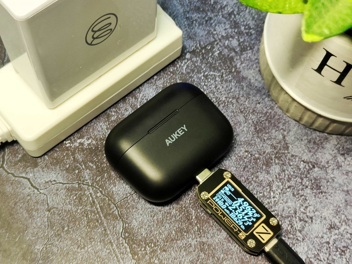 AUKEY Move Mini 真無線藍牙耳機 - 一千元有找的價格，入門耳機新選擇 - 2021 真無線藍牙耳機, 2021 真無線藍牙耳機 推薦, 2021 真無線藍牙耳機推薦, 2021真無線藍牙耳機 推薦, 2021真無線藍牙耳機推薦, AUKEY Move Mini, AUKEY Move Mini 好用嗎, AUKEY Move Mini 推薦, AUKEY Move Mini 評價, AUKEY Move Mini 購買, AUKEY Move Mini 開箱, AUKEY Move Mini好用嗎, AUKEY Move Mini推薦, AUKEY Move Mini評價, AUKEY Move Mini購買, AUKEY Move Mini開箱, AUKEY 耳機, AUKEY 耳機 好用嗎？, AUKEY 耳機 推薦, AUKEY 耳機 評價, AUKEY 耳機好用嗎？, AUKEY 耳機評價, AUKEY 評價, AUKEY耳機, AUKEY耳機 好用嗎？, AUKEY耳機 推薦, AUKEY耳機 評價, AUKEY耳機好用嗎？, AUKEY耳機推薦, AUKEY耳機評價, AUKEY評價, 真無線藍牙耳機, 真無線藍牙耳機 推薦, 真無線藍牙耳機 購買, 真無線藍牙耳機推薦, 真無線藍牙耳機購買, 高cp值, 高cp值 耳機, 高cp值耳機 - 科技生活 - teXch