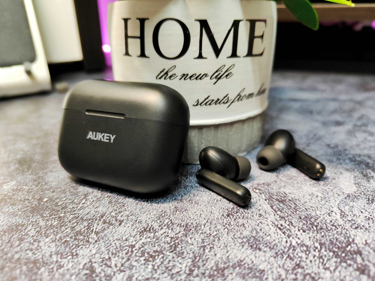 AUKEY Move Mini 真無線藍牙耳機 - 一千元有找的價格，入門耳機新選擇 - 2021 真無線藍牙耳機, 2021 真無線藍牙耳機 推薦, 2021 真無線藍牙耳機推薦, 2021真無線藍牙耳機 推薦, 2021真無線藍牙耳機推薦, AUKEY Move Mini, AUKEY Move Mini 好用嗎, AUKEY Move Mini 推薦, AUKEY Move Mini 評價, AUKEY Move Mini 購買, AUKEY Move Mini 開箱, AUKEY Move Mini好用嗎, AUKEY Move Mini推薦, AUKEY Move Mini評價, AUKEY Move Mini購買, AUKEY Move Mini開箱, AUKEY 耳機, AUKEY 耳機 好用嗎？, AUKEY 耳機 推薦, AUKEY 耳機 評價, AUKEY 耳機好用嗎？, AUKEY 耳機評價, AUKEY 評價, AUKEY耳機, AUKEY耳機 好用嗎？, AUKEY耳機 推薦, AUKEY耳機 評價, AUKEY耳機好用嗎？, AUKEY耳機推薦, AUKEY耳機評價, AUKEY評價, 真無線藍牙耳機, 真無線藍牙耳機 推薦, 真無線藍牙耳機 購買, 真無線藍牙耳機推薦, 真無線藍牙耳機購買, 高cp值, 高cp值 耳機, 高cp值耳機 - 科技生活 - teXch