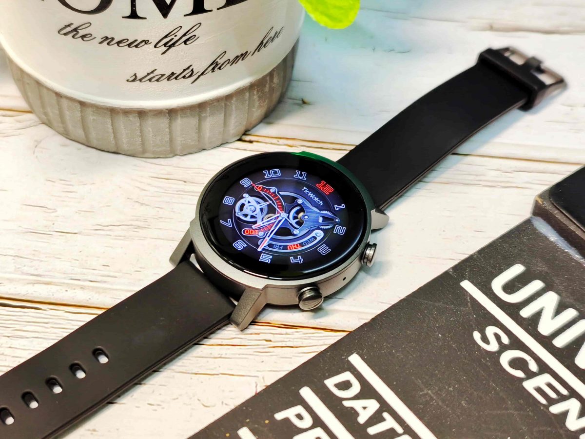 Mobvoi TicWatch E3 智慧手錶開箱 - 外型相對保守、功能依然強大 - Mobvoi TicWatch E3, Mobvoi TicWatch E3 PTT, Mobvoi TicWatch E3 手錶, Mobvoi TicWatch E3 評價, Mobvoi TicWatch E3 評測, Mobvoi TicWatch E3 購買, Mobvoi TicWatch E3 開箱, Mobvoi TicWatch E3手錶, Mobvoi TicWatch E3評價, Mobvoi TicWatch E3評測, Mobvoi TicWatch E3購買, Mobvoi TicWatch E3開箱, TicWatch, TicWatch 推薦, TicWatch 評價, TicWatch 購買, TicWatch 開箱, TicWatch推薦, TicWatch評價, TicWatch購買, TicWatch開箱, WITSPER 智選家, WitsPer 智選家 科技, WitsPer 智選家科技, WitsPer智選家 科技, 智選家, 智選家科技 - 科技生活 - teXch