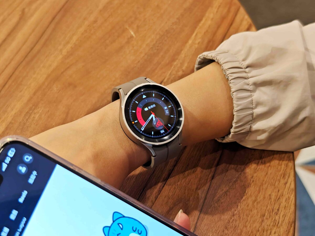 Samsung Galaxy Watch 5 Pro 智慧手錶開箱 - 全方位的健康監測，最好的 Android 手錶 - Galaxy Watch 5 Pro, Galaxy Watch 5 Pro ECG, Galaxy Watch 5 Pro ECG 心電圖, Galaxy Watch 5 Pro ECG心電圖, Galaxy Watch 5 Pro 使用 心得, Galaxy Watch 5 Pro 使用心得, Galaxy Watch 5 Pro 價錢, Galaxy Watch 5 Pro 心跳, Galaxy Watch 5 Pro 續航, Galaxy Watch 5 Pro 血壓, Galaxy Watch 5 Pro 評測, Galaxy Watch 5 Pro 開箱, Galaxy Watch 5 Pro使用 心得, Galaxy Watch 5 Pro使用心得, Galaxy Watch 5 Pro價錢, Galaxy Watch 5 Pro心跳, Galaxy Watch 5 Pro續航, Galaxy Watch 5 Pro血壓, Galaxy Watch 5 Pro評測, Galaxy Watch 5 Pro開箱 - 科技生活 - teXch