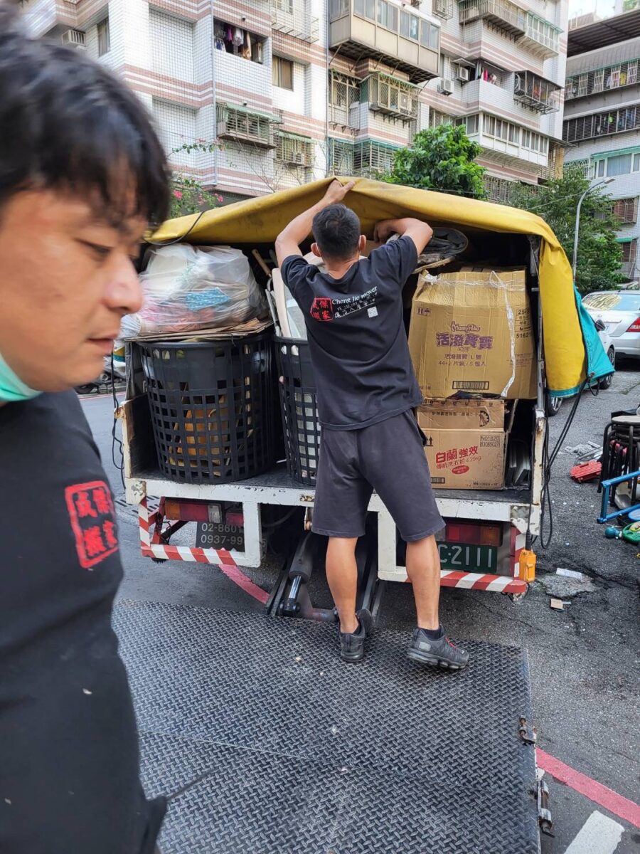 搬家前必看：以成傑搬家心得分享為例，帶你了解搬家有哪些注意事項 - 假日搬家, 套房搬家, 快速搬家, 搬家推薦, 搬家計費 - 科技生活 - teXch