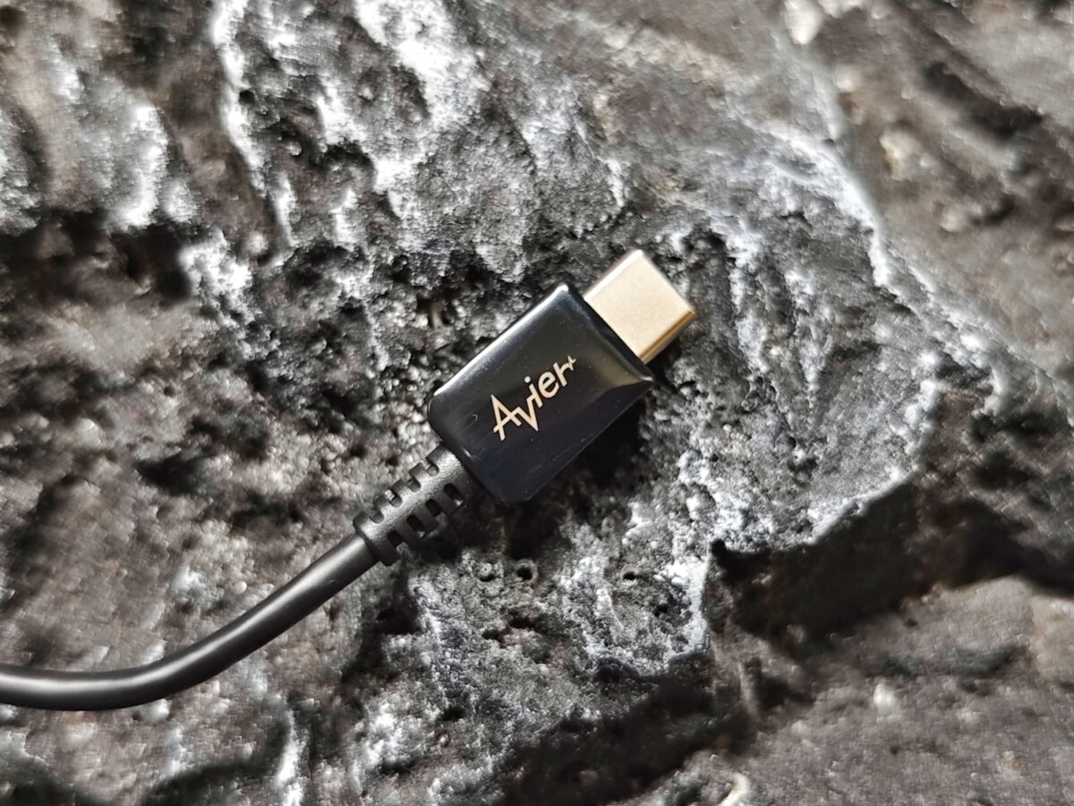 Avier PREMIUM USB-C to HDMI 4K 影音轉接器開箱 - iPhone 15 插上就能投影的轉接器 - Avier, Avier HDMI, Avier HDMI 推薦, Avier HDMI 評價, Avier HDMI推薦, Avier HDMI評價, Avier USB-C to HDMI, Avier USB-C to HDMI 評價, Avier USB-C to HDMI 轉接器, Avier USB-C to HDMI評價, Avier USB-C to HDMI轉接器, Avier 評價, Avier評價 - 科技生活 - teXch