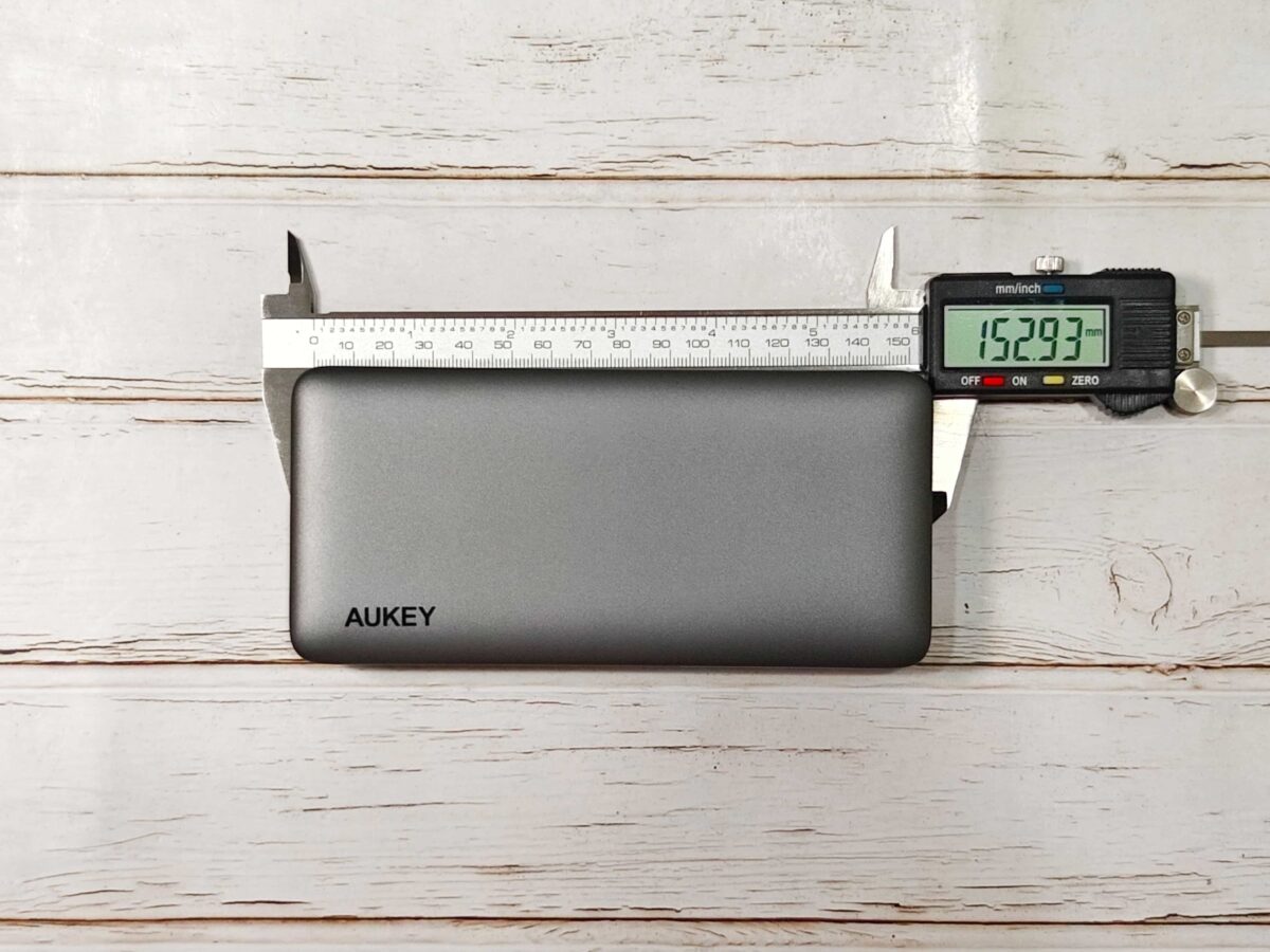 AUKEY 行動電源、車充開箱實測 - 高效兼容多款設備充電，外型時尚性能卓越 - Aukey, AUKEY HD-M12, AUKEY PB-MS02, AUKEY PB-Y43, AUKEY 行動電源, AUKEY 行動電源 開箱, AUKEY 車用支架, AUKEY行動電源, AUKEY行動電源 開箱, AUKEY車用支架, HD-M12, PB-MS02, PB-Y43 - 科技生活 - teXch