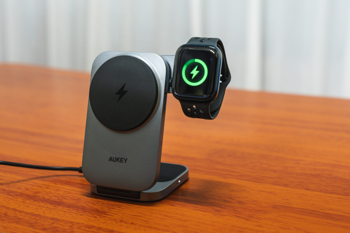 AUKEY MagFusion Z Qi2 三合一折疊無線充電器開箱 - 全台首款通過 Qi2 三合一磁吸折疊充電器有多強？ - Aukey, AUKEY 充電器, AUKEY 充電器 推薦, aukey充電器, AUKEY充電器 推薦, qi, Qi 充電器, Qi 充電器推薦, Qi2 充電器 推薦, Qi2 充電器推薦, Qi2充 電器 推薦, Qi2充電器推薦, Qi充電器 推薦 - 科技生活 - teXch