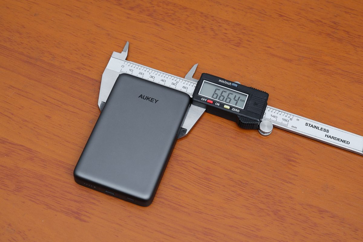 Aukey, AUKEY行動電源, magsafe, Qi2, 行動電源 - 科技生活 - teXch 磁吸行動電源開箱實測,AUKEY MagFusion Qi2 行動電源有多薄?5000mAh、10000mAh 一次看 - Aukey, AUKEY行動電源, magsafe, Qi2, 行動電源 - 科技生活 - teXch