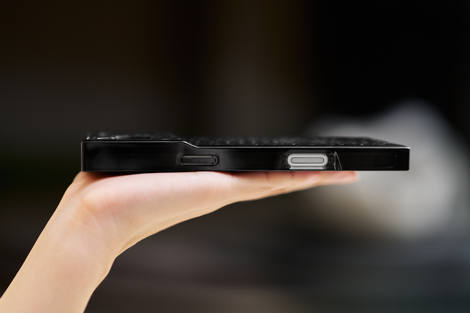 FLAUNT, FLAUNT保護殼, FLAUNT手機殼手機殼, iphone, iPhone 17, iPhone 17手機殼, iPhone手機殼 - 科技生活 - teXch FLAUNT iPhone 17手機殼開箱 – 時尚模特兒愛用手機殼,外型出眾、奢華質感 - FLAUNT, FLAUNT保護殼, FLAUNT手機殼手機殼, iphone, iPhone 17, iPhone 17手機殼, iPhone手機殼 - 科技生活 - teXch