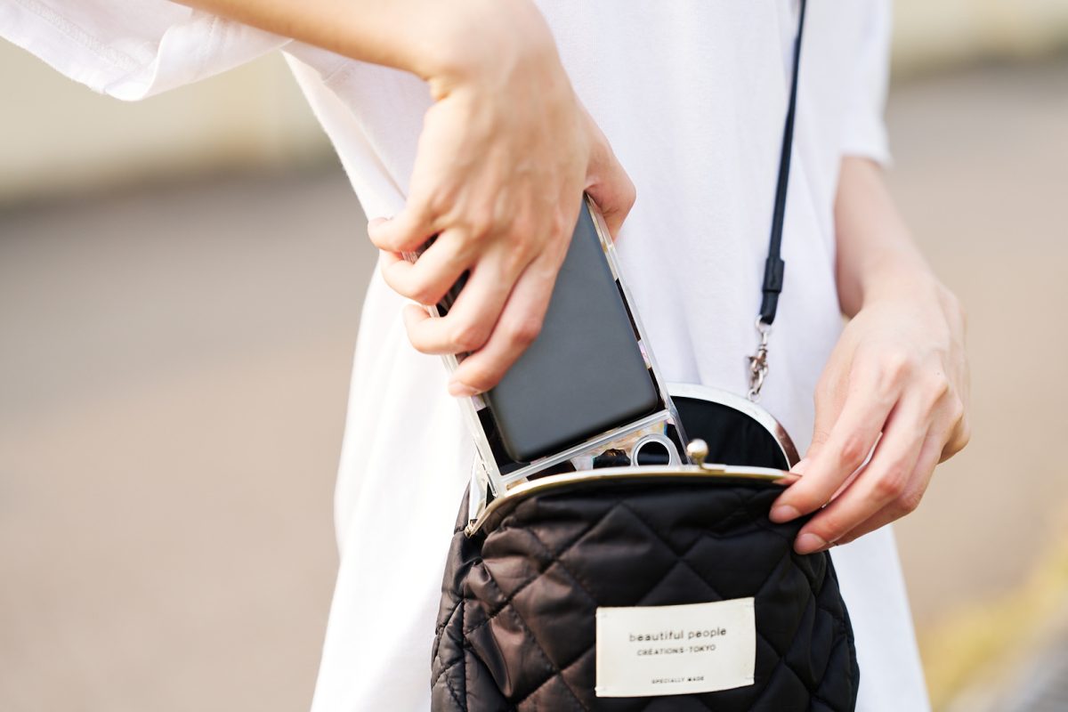 FLAUNT, FLAUNT保護殼, FLAUNT手機殼手機殼, iphone, iPhone 17, iPhone 17手機殼, iPhone手機殼 - 科技生活 - teXch FLAUNT iPhone 17手機殼開箱 – 時尚模特兒愛用手機殼,外型出眾、奢華質感 - FLAUNT, FLAUNT保護殼, FLAUNT手機殼手機殼, iphone, iPhone 17, iPhone 17手機殼, iPhone手機殼 - 科技生活 - teXch