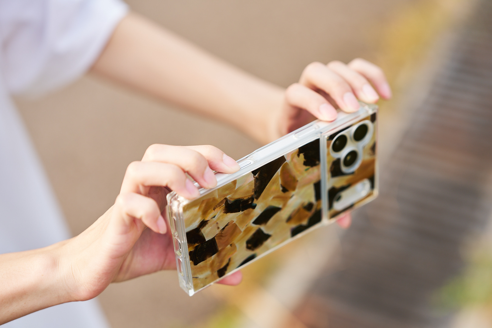 FLAUNT, FLAUNT保護殼, FLAUNT手機殼手機殼, iphone, iPhone 17, iPhone 17手機殼, iPhone手機殼 - 科技生活 - teXch FLAUNT iPhone 17手機殼開箱 – 時尚模特兒愛用手機殼,外型出眾、奢華質感 - FLAUNT, FLAUNT保護殼, FLAUNT手機殼手機殼, iphone, iPhone 17, iPhone 17手機殼, iPhone手機殼 - 科技生活 - teXch