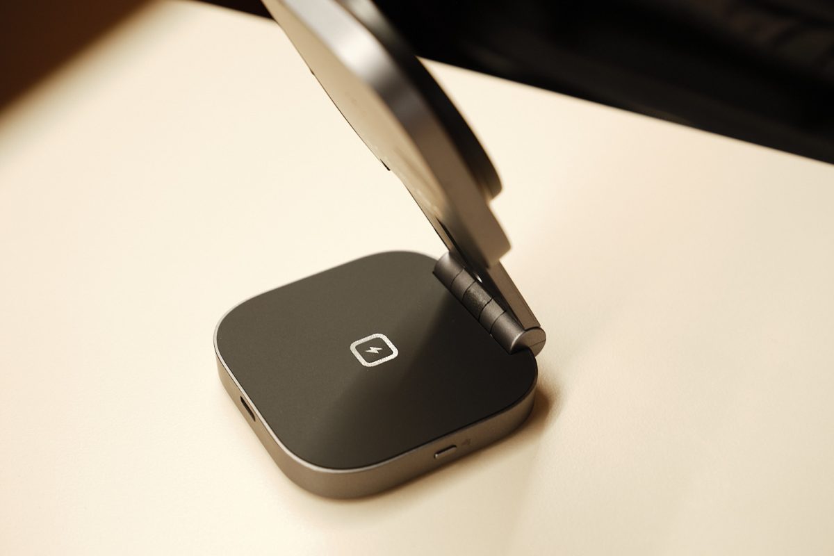 AUKEY MagFusion L Qi2 二合一磁吸折疊無線充電器開箱 - 極致美學、效率王者 - Aukey, aukey充電器, AUKEY無線充電器, magsafe, Magsafe充電器 - 科技生活 - teXch