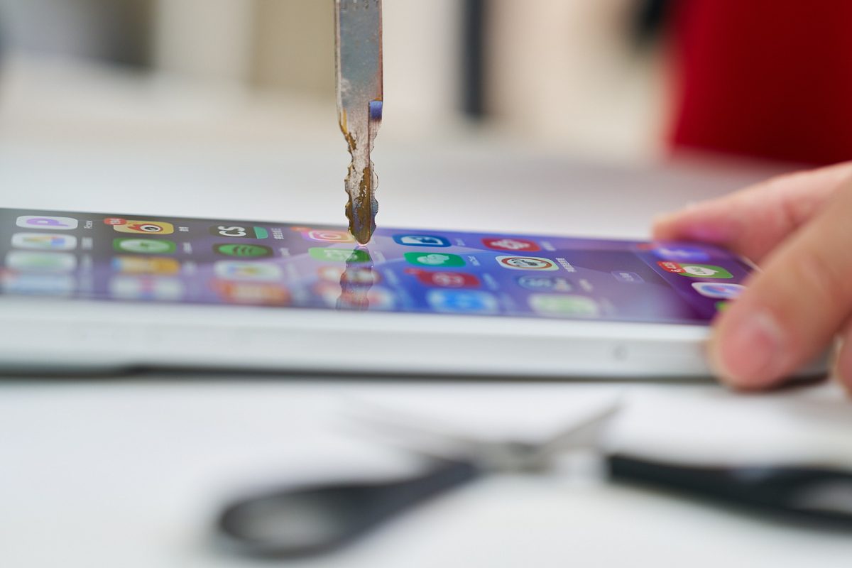 iPhone 17手機殼、保護貼推薦 – PLES 防摔磁吸支架保護殼，DIY貼膜不求人 - iPhone 17, iPhone 17保護殼, iPhone 17手機殼, PLES, PLES保護殼, PLES手機殼 - 科技生活 - teXch