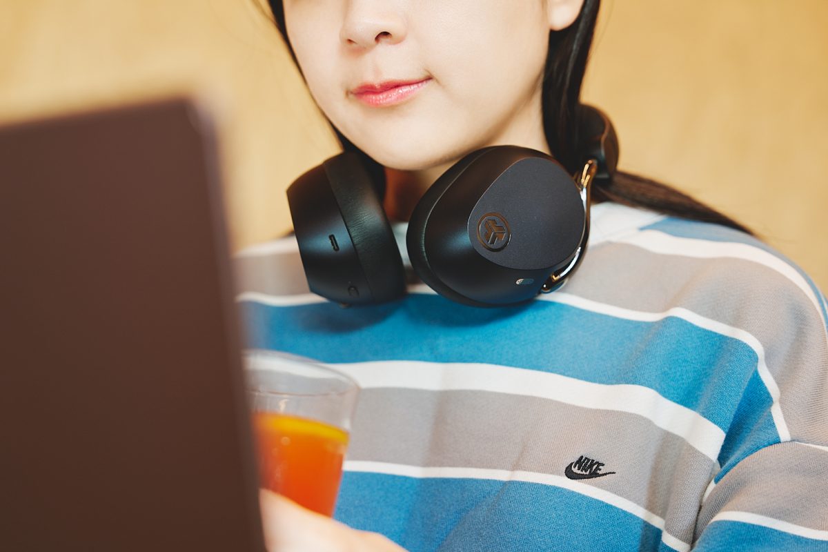 JLab Epic Lux Lab Edition降噪耳罩式耳機開箱實測 - 做工精緻、深度降噪、極致音質 - JLab, JLab Epic Lux Lab Edition, JLab耳機, JLab耳機評價, JLab評價 - 科技生活 - teXch
