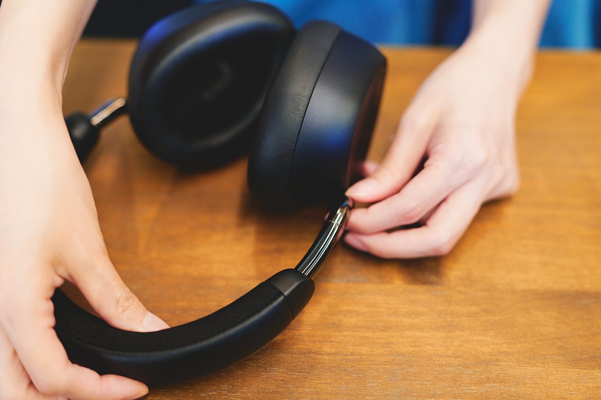 JLab Epic Lux Lab Edition降噪耳罩式耳機開箱實測 - 做工精緻、深度降噪、極致音質 - JLab, JLab Epic Lux Lab Edition, JLab耳機, JLab耳機評價, JLab評價 - 科技生活 - teXch