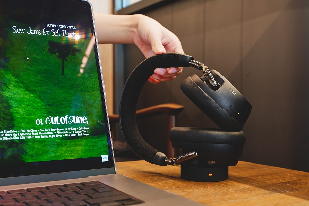 JLab Epic Lux Lab Edition降噪耳罩式耳機開箱實測 - 做工精緻、深度降噪、極致音質 - JLab, JLab Epic Lux Lab Edition, JLab耳機, JLab耳機評價, JLab評價 - 科技生活 - teXch