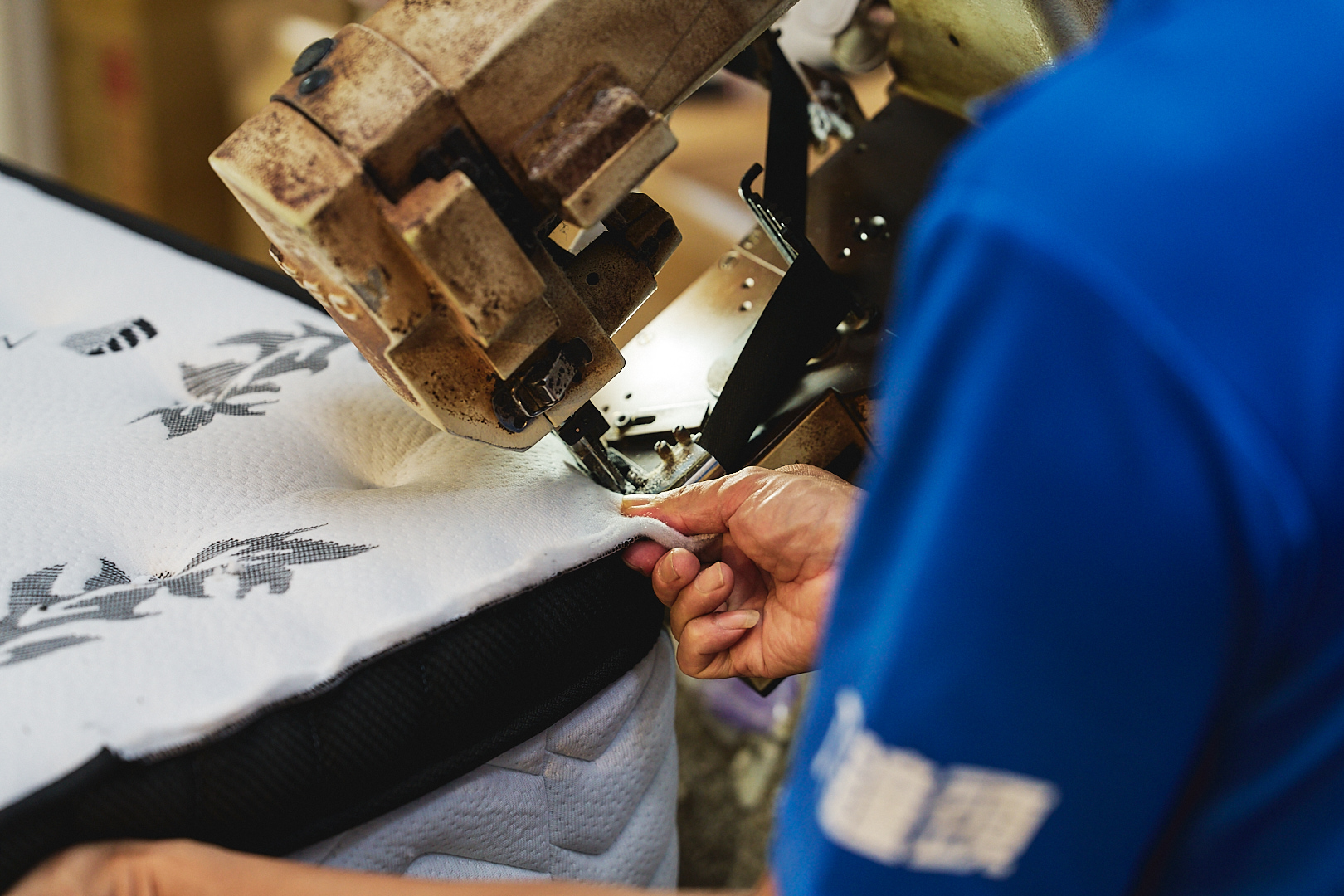 台中床墊八鐘頭睡眠名床-台中大里門市｜床墊現場製作，試躺心得分享 - 八鐘頭床墊, 八鐘頭床墊推薦, 八鐘頭睡眠名床, 床墊推薦 - 科技生活 - teXch