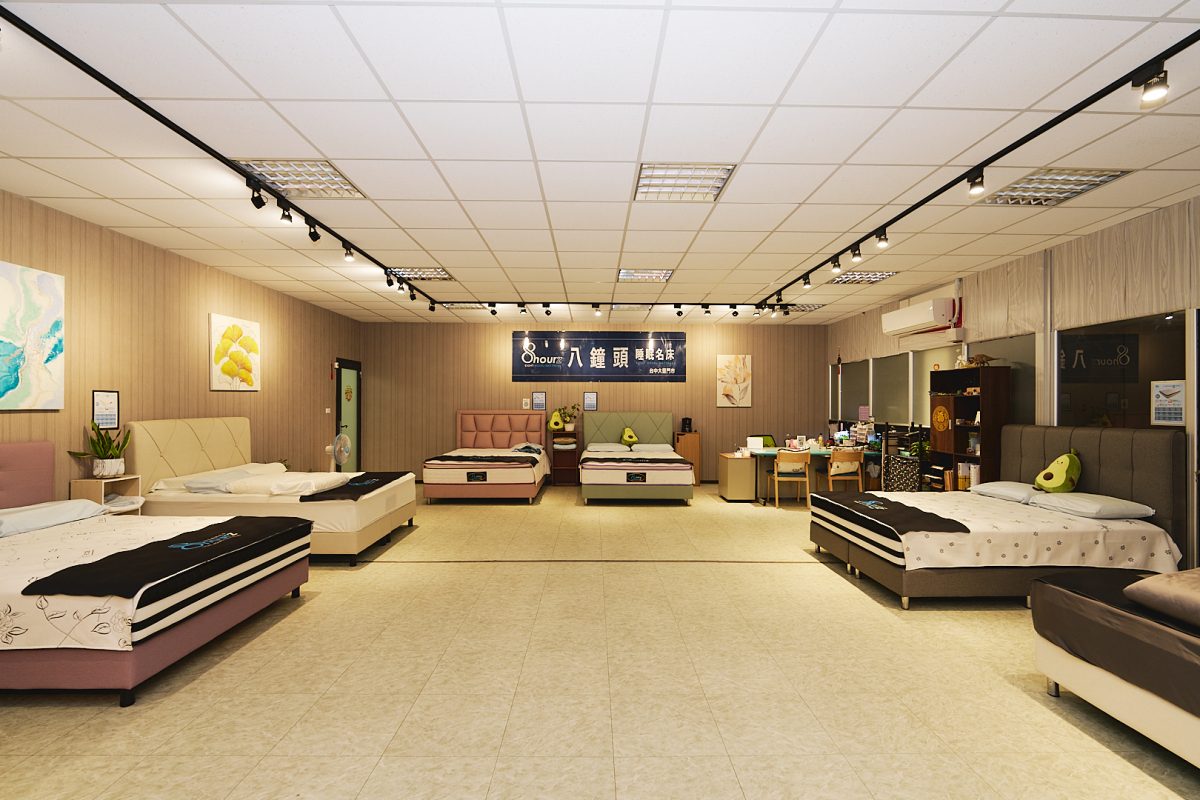 台中床墊八鐘頭睡眠名床-台中大里門市｜床墊現場製作，試躺心得分享 - 八鐘頭床墊, 八鐘頭床墊推薦, 八鐘頭睡眠名床, 床墊推薦 - 科技生活 - teXch