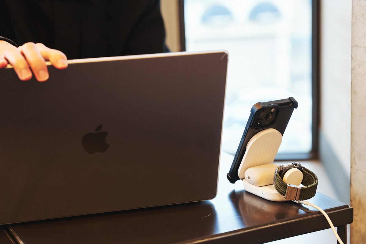 Hipporizz Zeno Qi2.2 25W 三合一無線充電器開箱與使用心得分享 - Hipporizz, Hipporizz Zeno, Hipporizz Zeno優惠, Hipporizz Zeno評價, 無線充電器 - 科技生活 - teXch