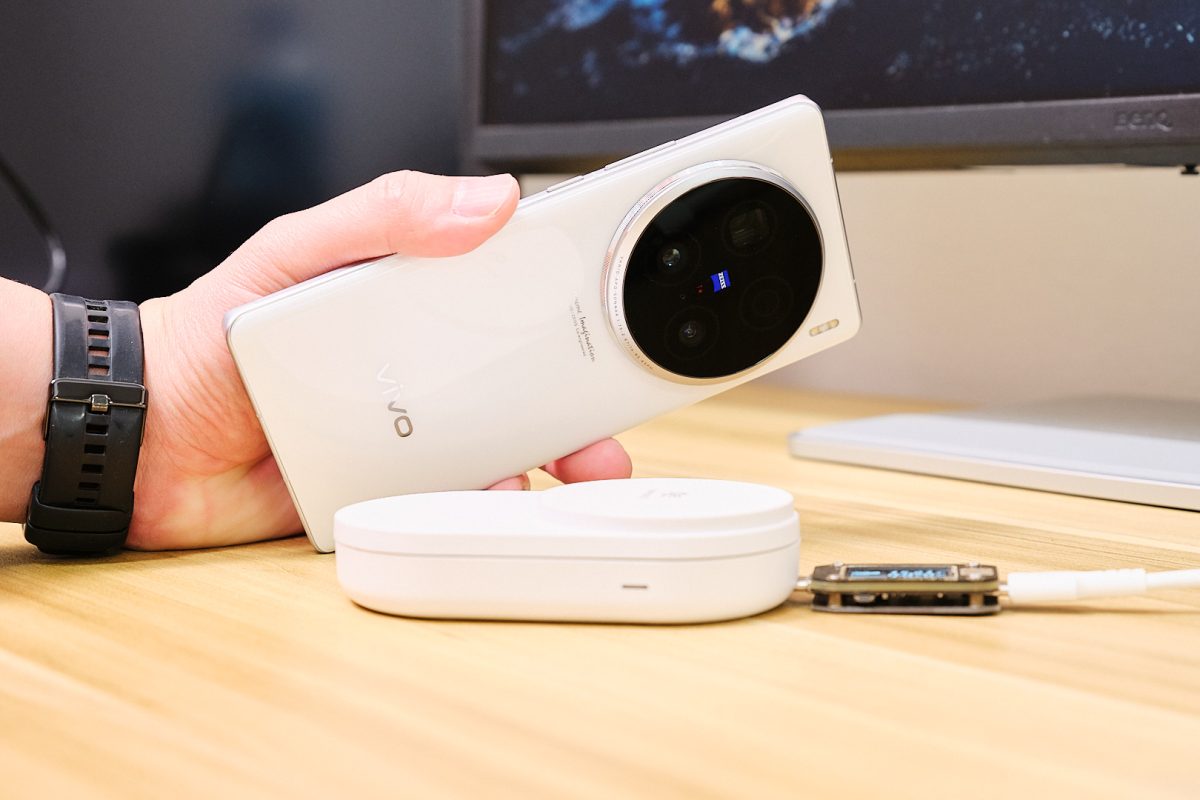 Hipporizz Zeno Qi2.2 25W 三合一無線充電器開箱與使用心得分享 - Hipporizz, Hipporizz Zeno, Hipporizz Zeno優惠, Hipporizz Zeno評價, 無線充電器 - 科技生活 - teXch